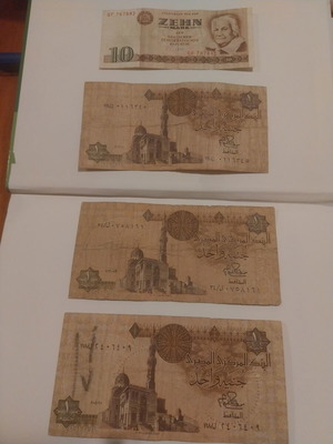 Banknotes used, pack of 4