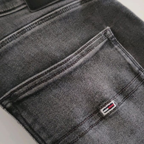 Tommy Hilfiger jeans used, size XL, black and gray