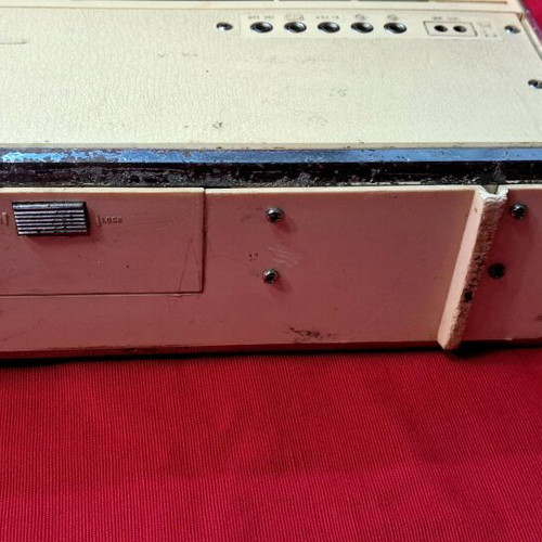 Sony TFM 116L radio used, fully functional