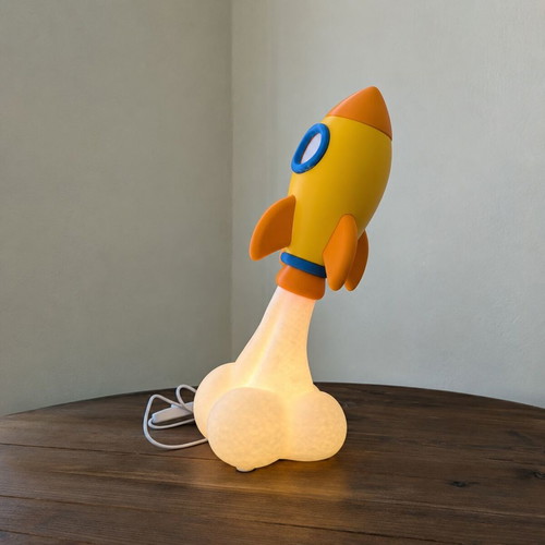 Children's rocket lamp handmade 3D like new