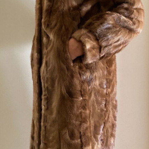 Vintage mink fur coat size S/M like new, brown