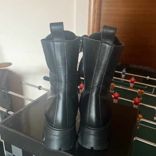 Robinson boots size 41 genuine leather like new, black