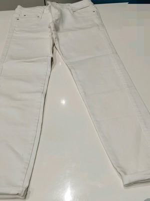 Pack of two white elastic Zara pants like new for 8-9 years old