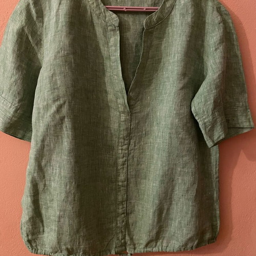 Gerry Weber women's blouse like new, green, 100% linen, size M