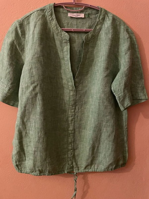 Gerry Weber women's blouse like new, green, 100% linen, size M
