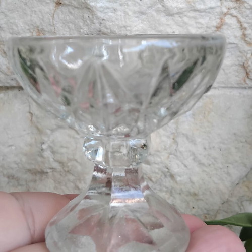 Vintage crystal liqueur glasses set of 6, like new, 1960s