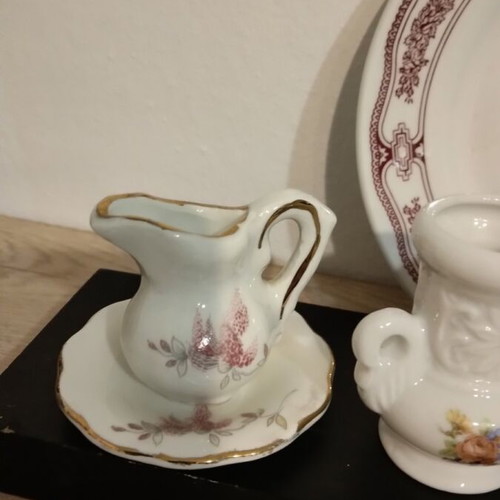 Miniature porcelain jars set like new, pack of 7 pieces