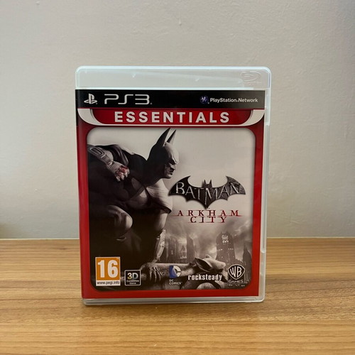 Batman Arkham City PS3 game used, complete with case and booklet
