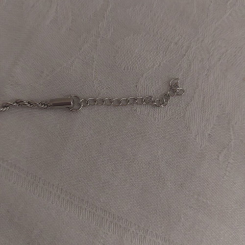 Bracelet made of stainless steel like new, silver color, 17+5 cm