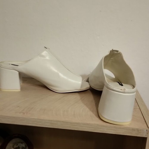 Zara clogs size 40 with thick 6 cm heels new