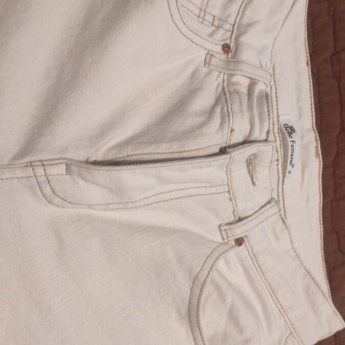 Belle Femme white jeans small like new
