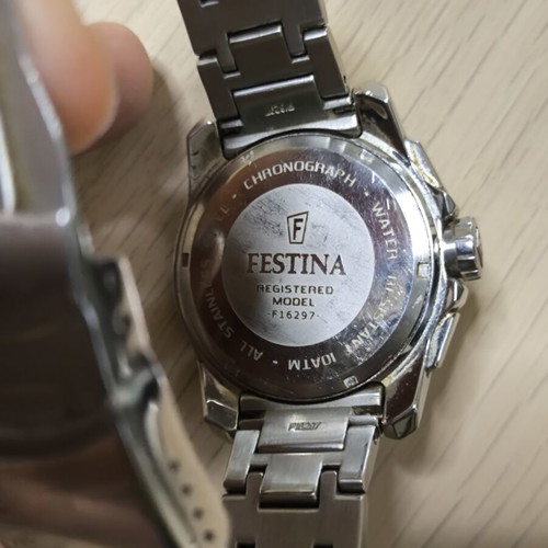 Festina F16297 chronograph watch like new, silver stainless steel bracelet