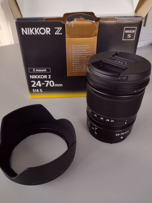 Nikon NIKKOR Z 24-70mm f/4 S вариообектив