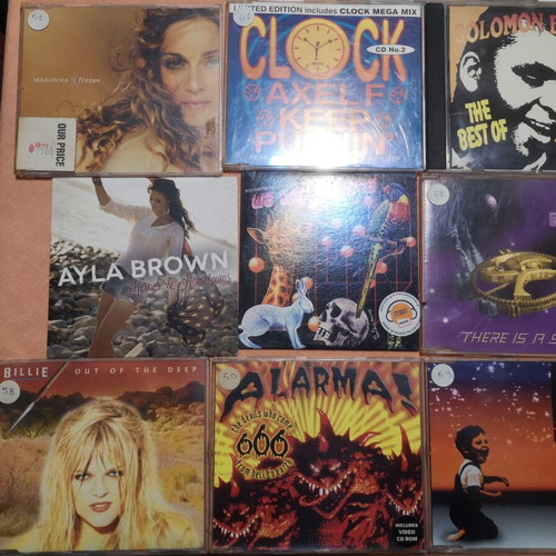 Electronic music CDs used, pack of 21