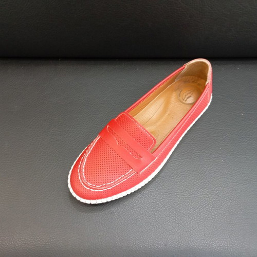 Ballerinas new, genuine leather inside and out, size 38