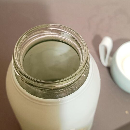 Glass cup with plastic exterior and leak-proof lid like new