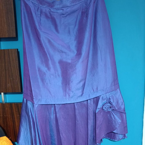 80s Taffeta Dynasty Midi Skirt like new, purple, size L