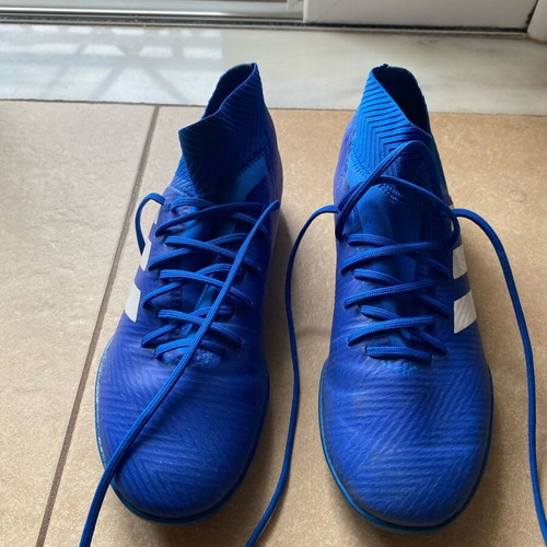 Adidas blue football shoes like new, size 40 2/3