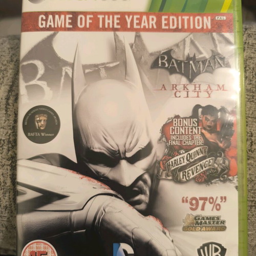 Batman Arkham City Xbox 360 like new, complete
