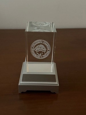 Plexiglass 3D με λογότυπο Ολυμπιακού σαν καινούργιο