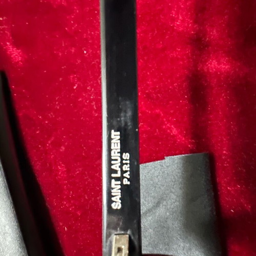 Saint Laurent Kate sunglasses like new, black