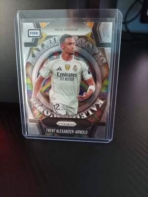Trent Alexander-Arnold Panini Prizm FIFA #22 Silver Kaleidoscopic card like new
