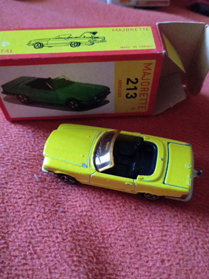 Majorette Mercedes 350 SL new, 1/60 scale, made in France