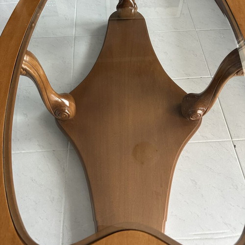 Coffee table with glass top, approx. 1.10x0.60 m