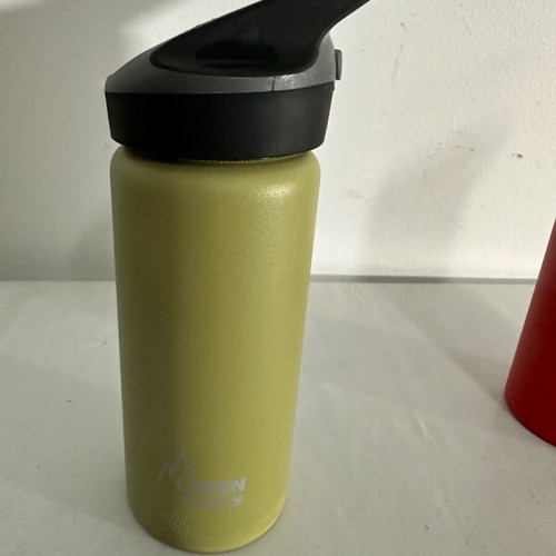 Laken Thermos Bottles 500ml Like New, Set of 2 with Jannu Lid