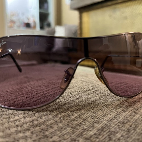 Ray-Ban sunglasses like new with metal frame and shield lens