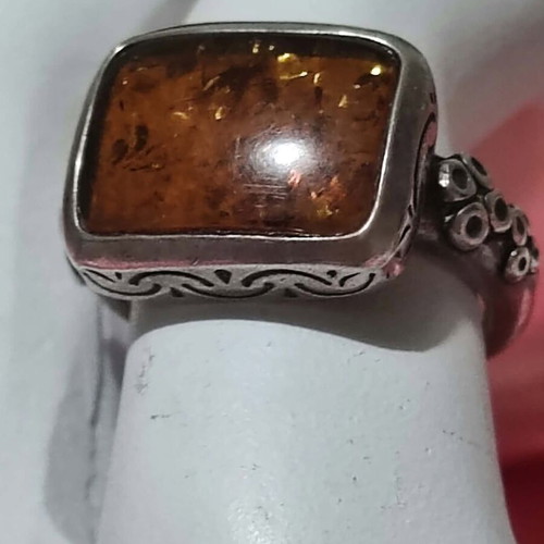 Silver 925 ring with natural amber, like new, size 12