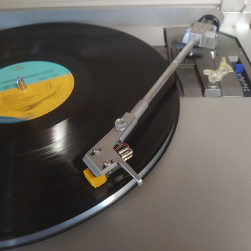 JVC QL F300 quartz direct drive turntable used, automatic