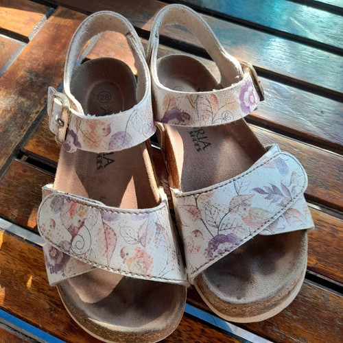 Alegria sandals used, size 28, multicolor
