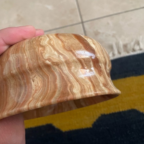 Onyx decoration in like-new condition
