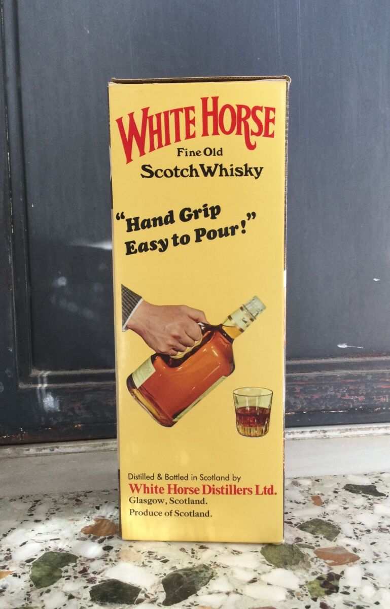 Vintage White Horse Fine Old Scotch… - € 180,00 - Vendora.cy