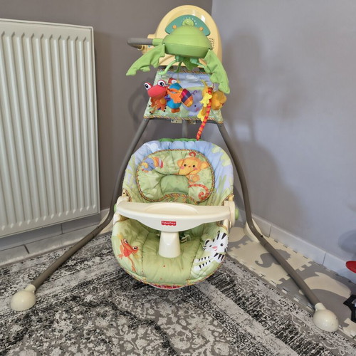 Fisher Price Rainforest baby relax used, foldable with sounds