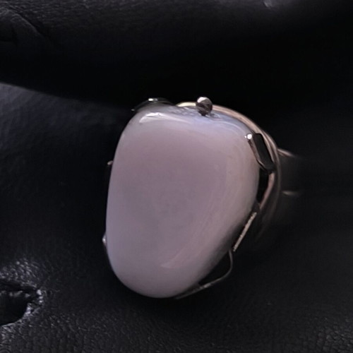Silver 925 ring with agate like new, blue stone