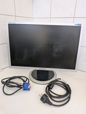 Samsung 940NW μεταχειρισμένη οθόνη με καλώδια