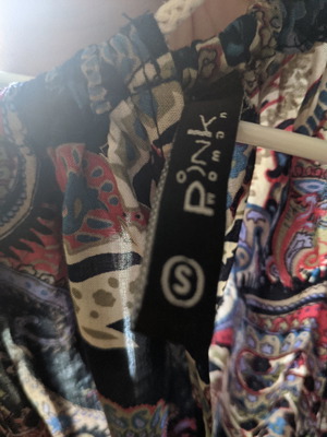 Μάξι φόρεμα με λαχούρια μεταχειρισμένο, μέγεθος S