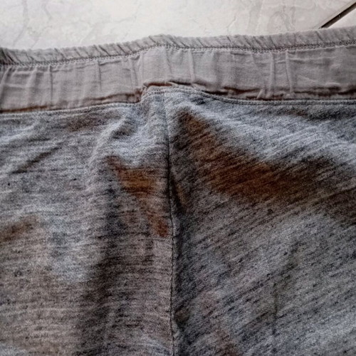 Gray harem-style sweatpants used, with zipper at the hem