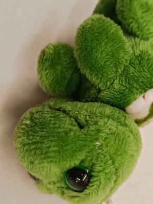 Plush keychain like new