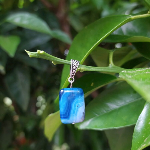Pendant with semi-precious agate stone made to order