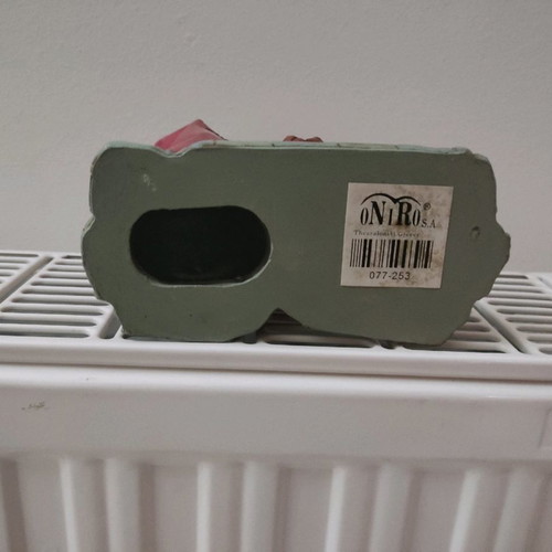 Piggy bank used with original design and bottom opening