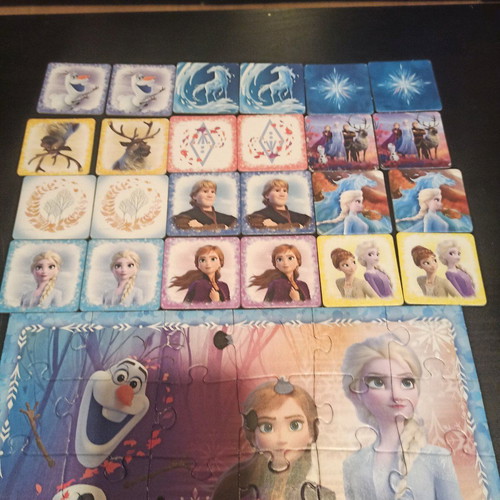 Trefl Frozen 2 puzzle used, 2 puzzles and 24 memory cards