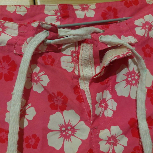 Holy Bird women's shorts pink with white flowers, size Large, like new