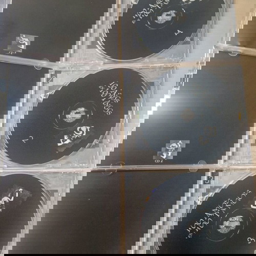 Κασετίνα με 3 CD tango μεταχειρισμένη, λείπουν 3