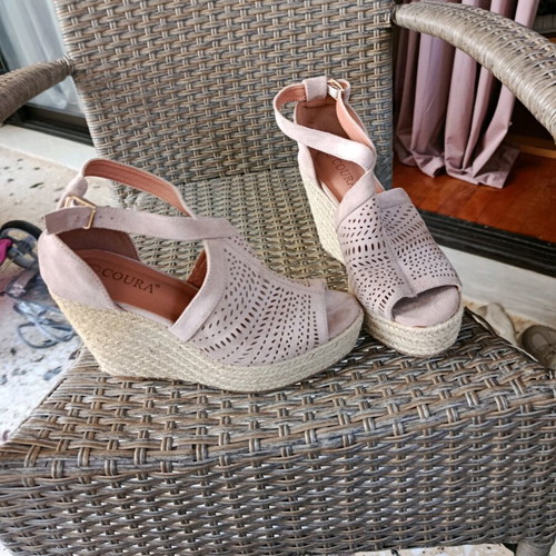 Platform shoes new beige size 41