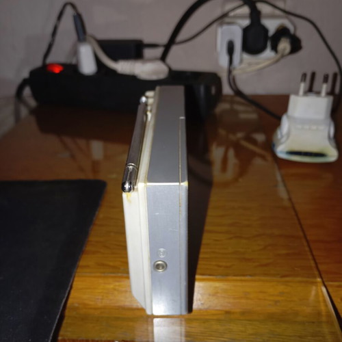 Sony portable radio used, vintage model