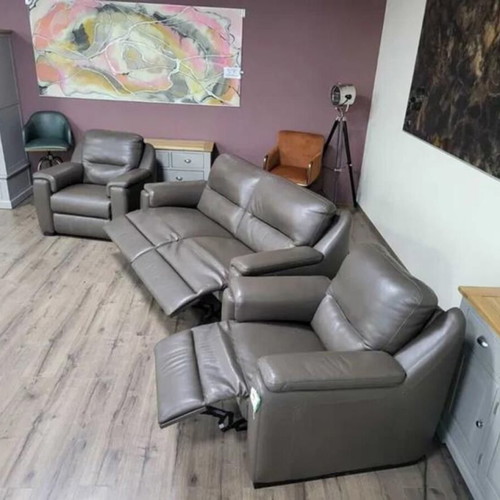 Italian brown leather sofa set Avola with three seats and two armchairs new