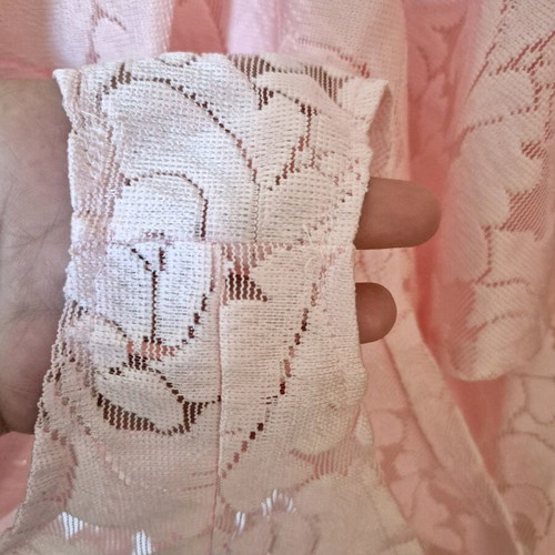 Lace bodysuit pink like new, size L